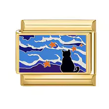 Chat contemplant les poissons rouges