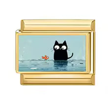 Chat noir et poisson rouge